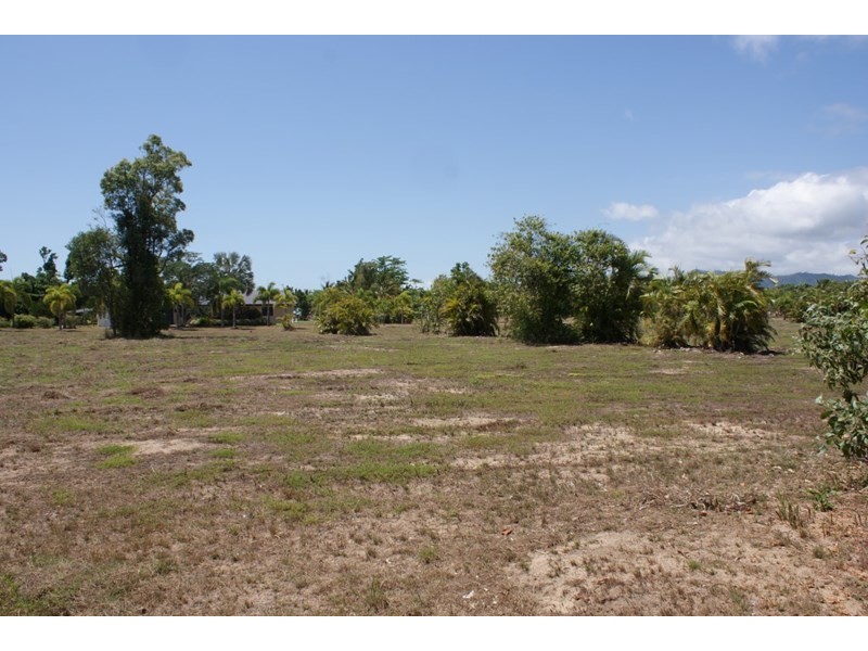 Kurrimine Beach QLD 4871