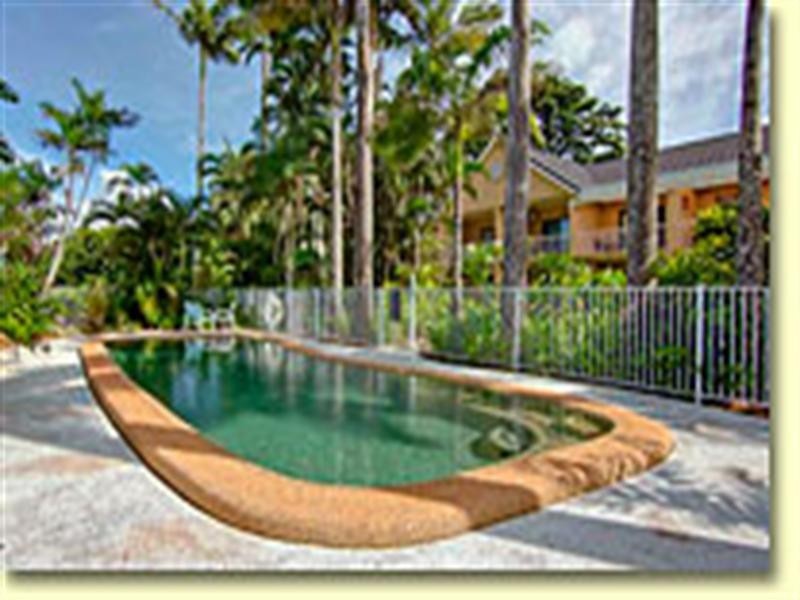 2/60 Porter Promenade, Mission Beach QLD 4852