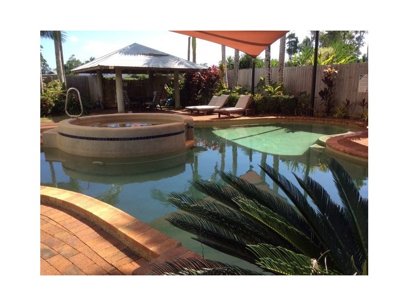 2/69 Banfield Parade, Wongaling Beach QLD 4852