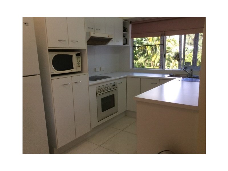 2/69 Banfield Parade, Wongaling Beach QLD 4852
