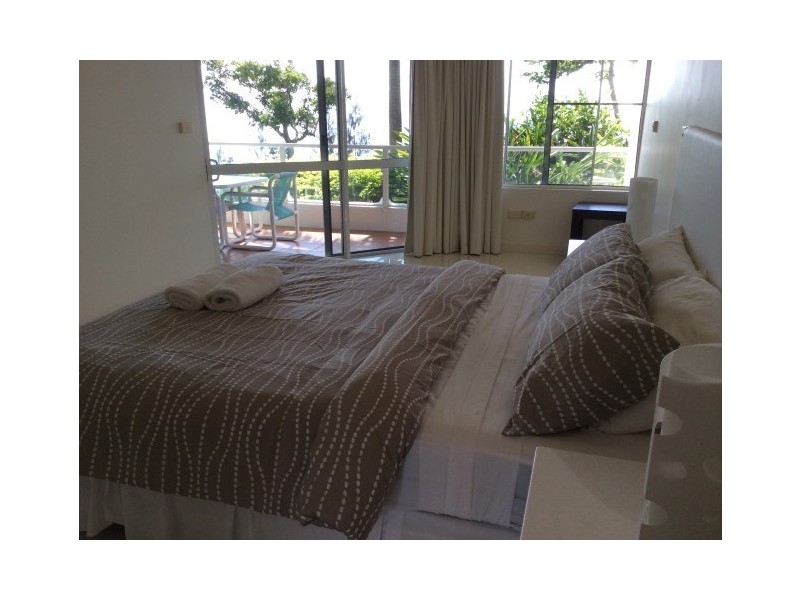 2/69 Banfield Parade, Wongaling Beach QLD 4852