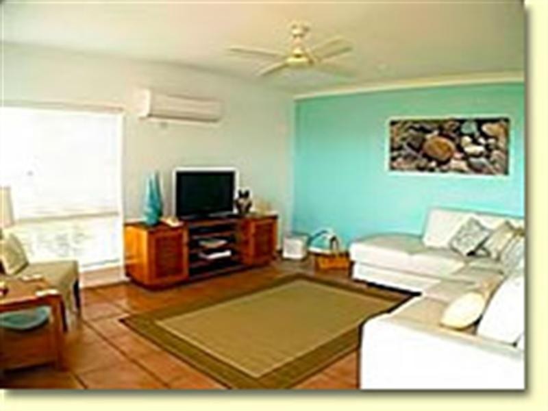 3 Conch Street, Mission Beach QLD 4852