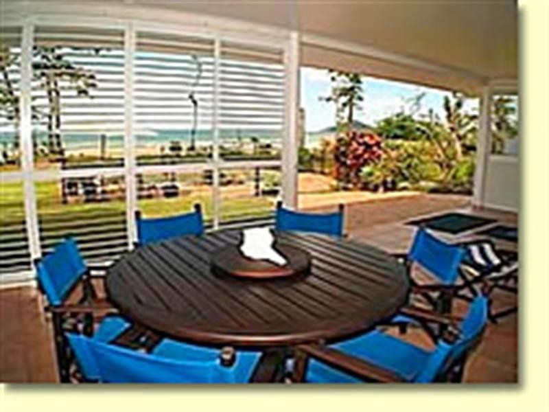 3 Conch Street, Mission Beach QLD 4852