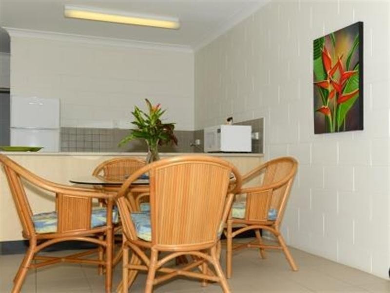 152 Kennedy Esplanade, South Mission QLD 4852