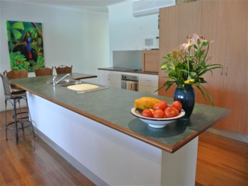 152 Kennedy Esplanade, South Mission QLD 4852