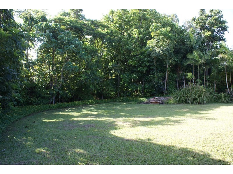 42 Bingil Bay Road, Bingil Bay QLD 4852