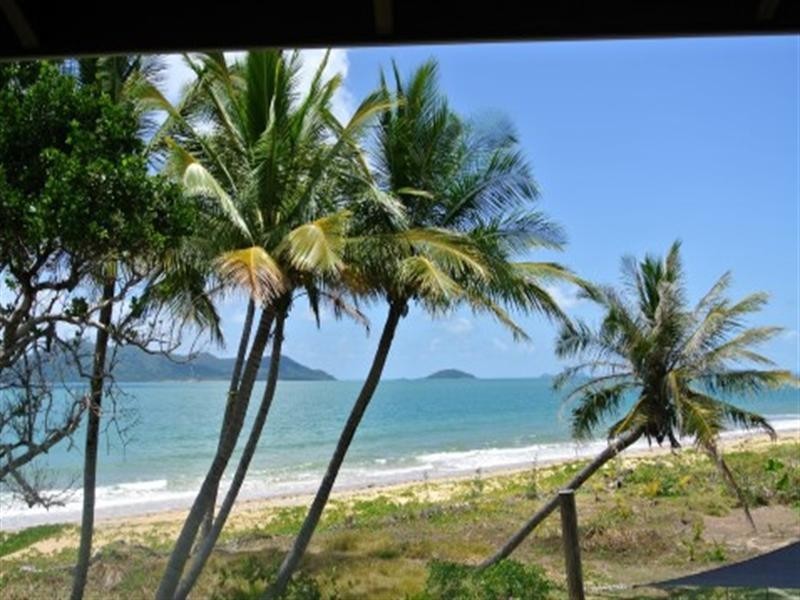 98 Reid Road, Wongaling Beach QLD 4852