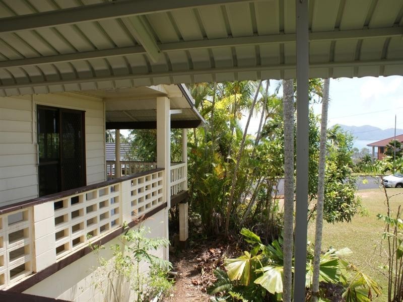 51 Mission Drive, South Mission QLD 4852