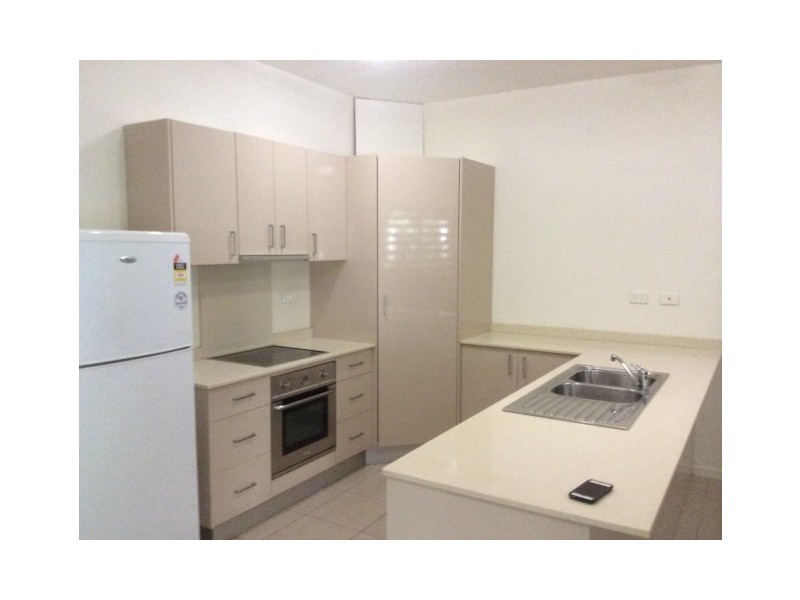 1/54-56 Mariner Drive, South Mission QLD 4852