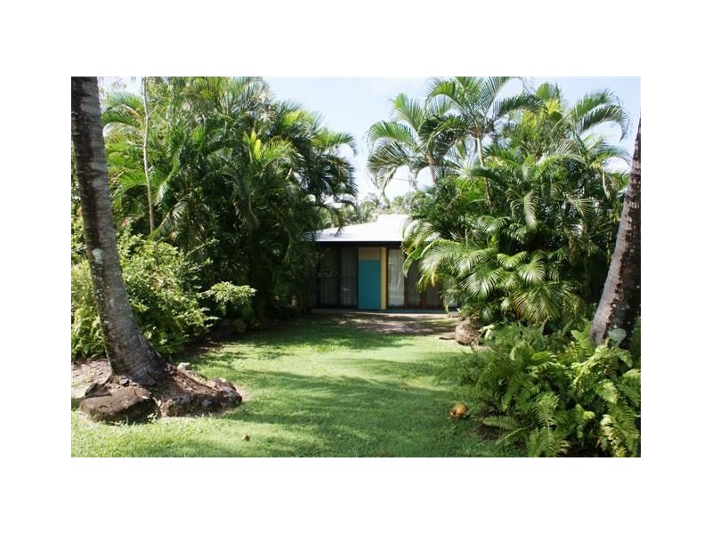 2/20 Seafarer Street, South Mission QLD 4852