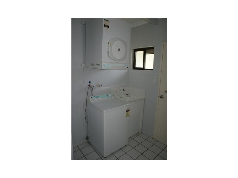 2/20 Seafarer Street, South Mission QLD 4852