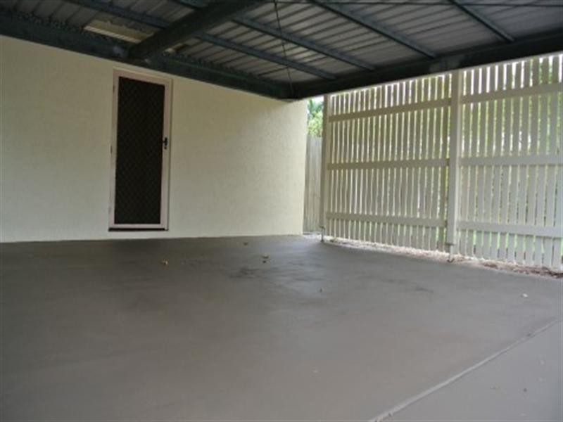 36 Holland Street, Wongaling Beach QLD 4852