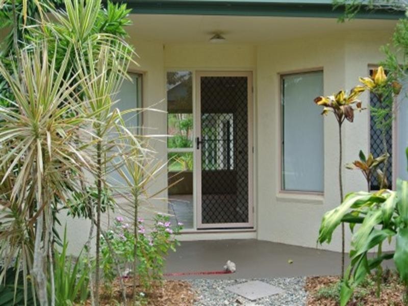 36 Holland Street, Wongaling Beach QLD 4852