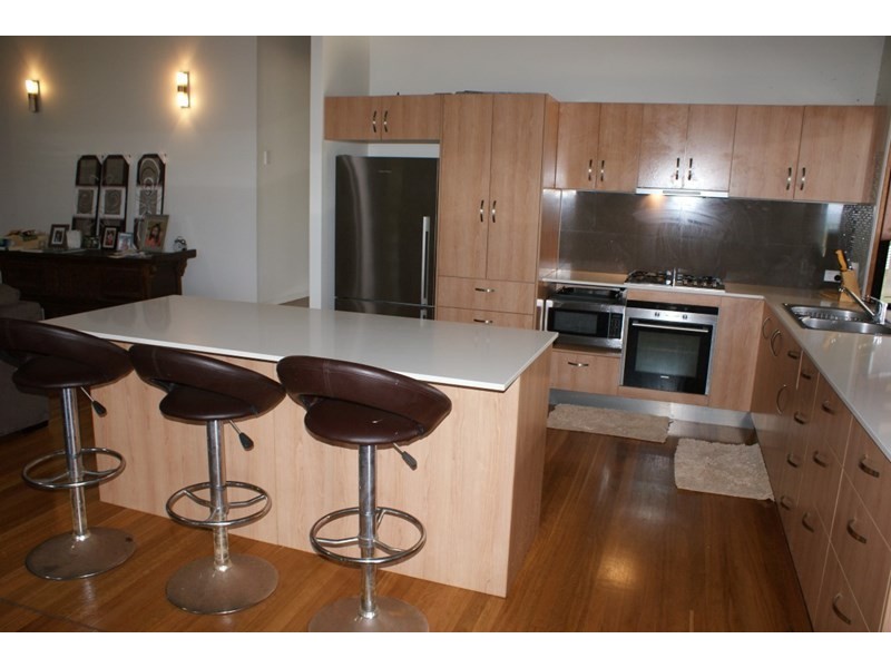 29 Luff Street, Hull Heads QLD 4854