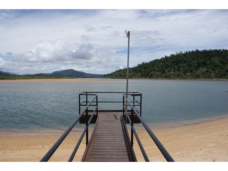 29 Luff Street, Hull Heads QLD 4854