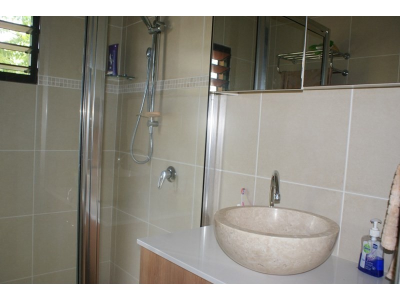 29 Luff Street, Hull Heads QLD 4854