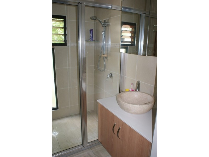 29 Luff Street, Hull Heads QLD 4854