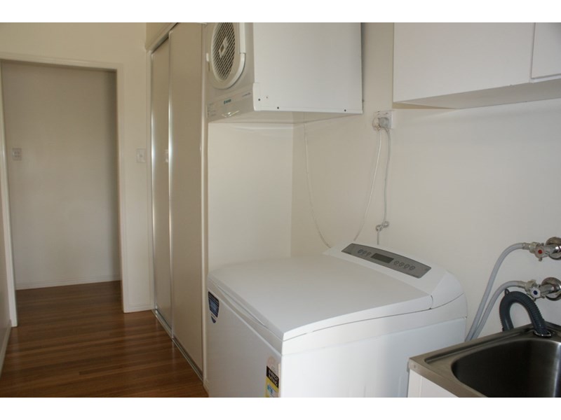 29 Luff Street, Hull Heads QLD 4854