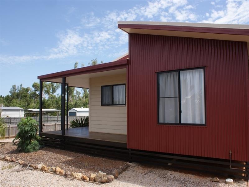 25 Spinnaker Street, South Mission QLD 4852