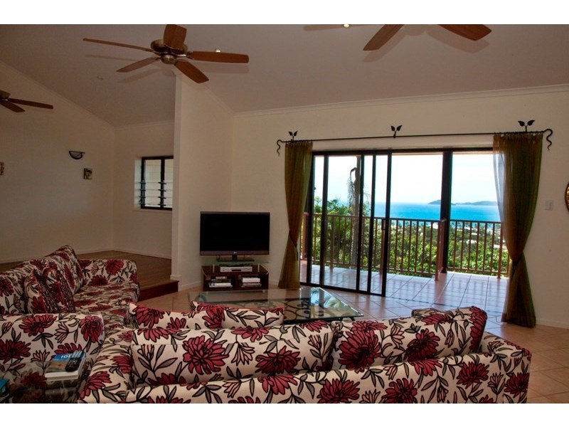 8/23 The Boulevard, South Mission QLD 4852