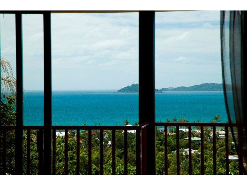 8/23 The Boulevard, South Mission QLD 4852