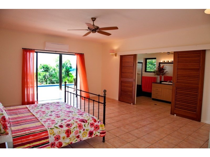 8/23 The Boulevard, South Mission QLD 4852