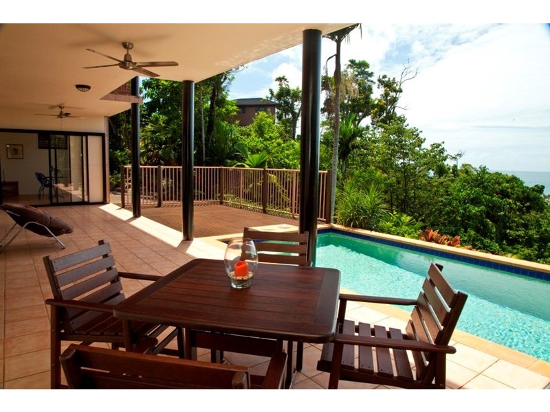 8/23 The Boulevard, South Mission QLD 4852