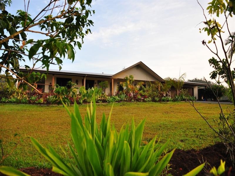 717 Old Tully Road, Tully QLD 4854