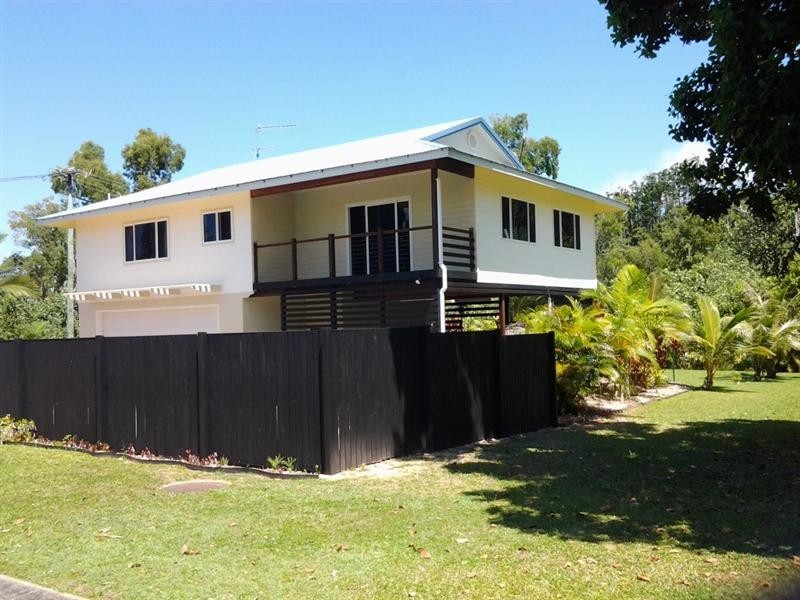 9 REID Road, Wongaling Beach QLD 4852