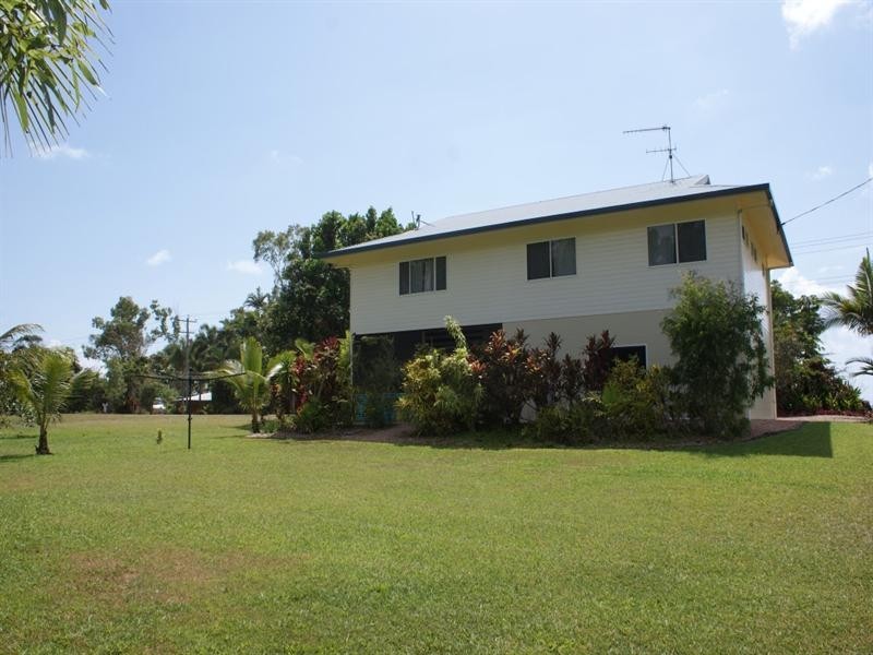 9 REID Road, Wongaling Beach QLD 4852