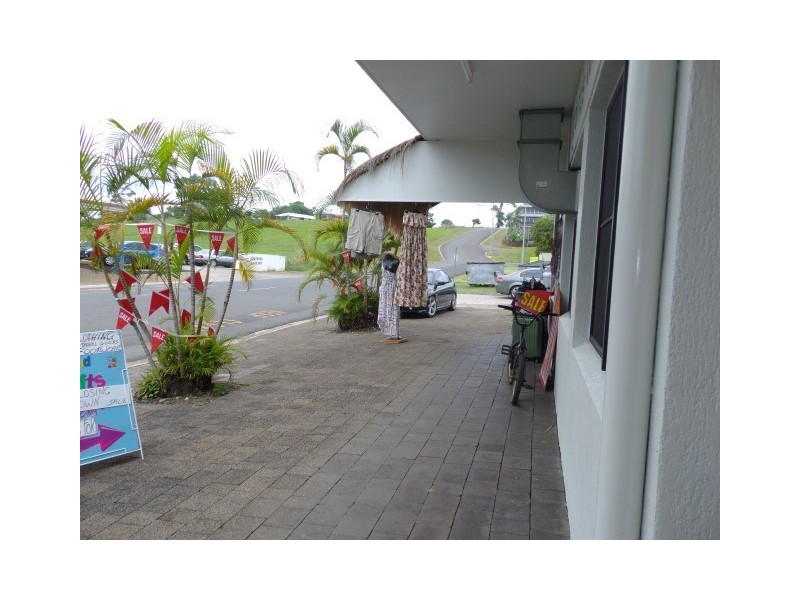 Shop 1 The Hub, Mission Beach QLD 4852