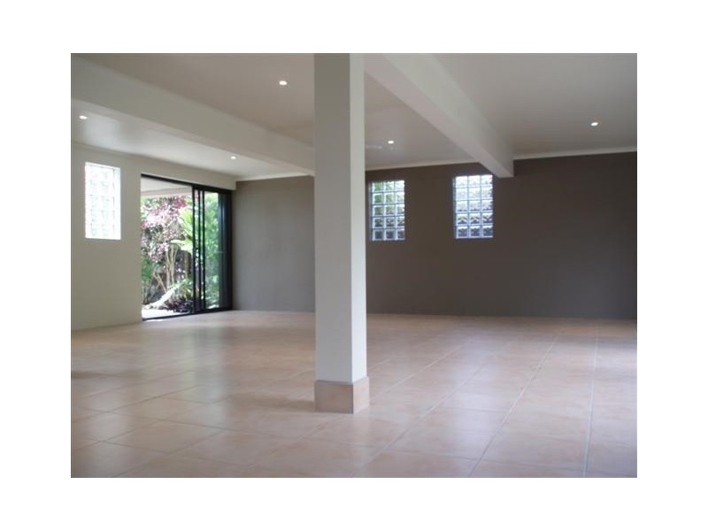 16 Porter Promenade, Mission Beach QLD 4852