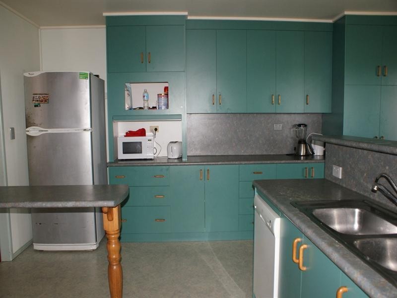 16 Dowzer, Tully QLD 4854