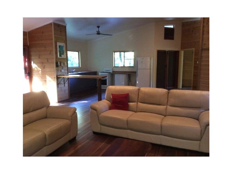 8 Mission Circle, Wongaling Beach QLD 4852