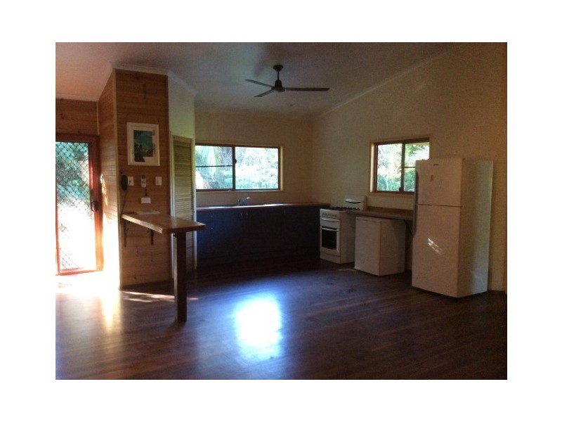 8 Mission Circle, Wongaling Beach QLD 4852