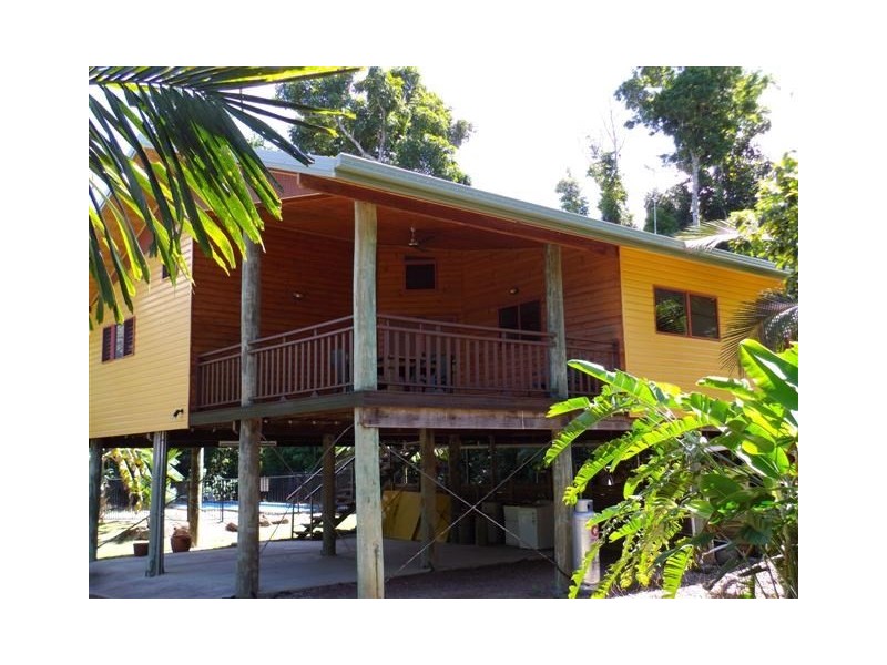 8 Mission Circle, Wongaling Beach QLD 4852