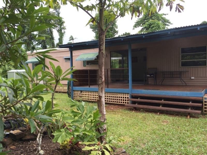 6 Hutchison Close, Mission Beach QLD 4852