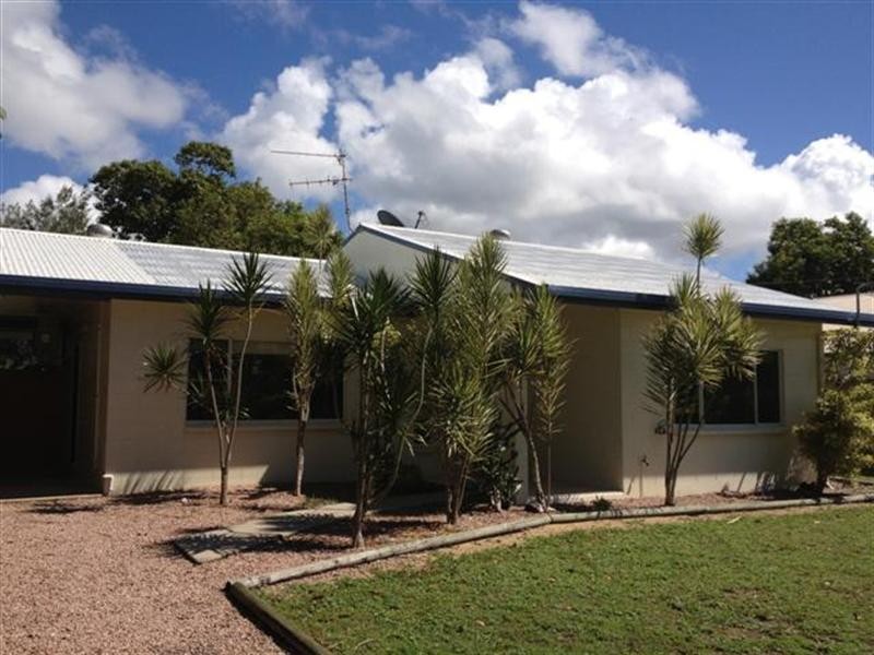 33 Buccaneer Street, South Mission QLD 4852