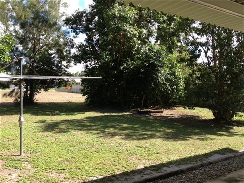 33 Buccaneer Street, South Mission QLD 4852