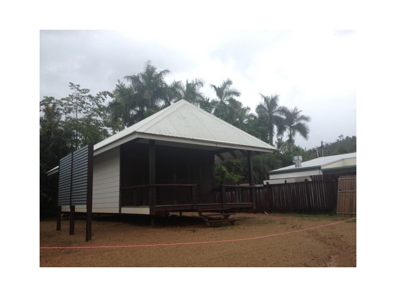 1/7 Tully/Mission Beach Road, Wongaling Beach QLD 4852