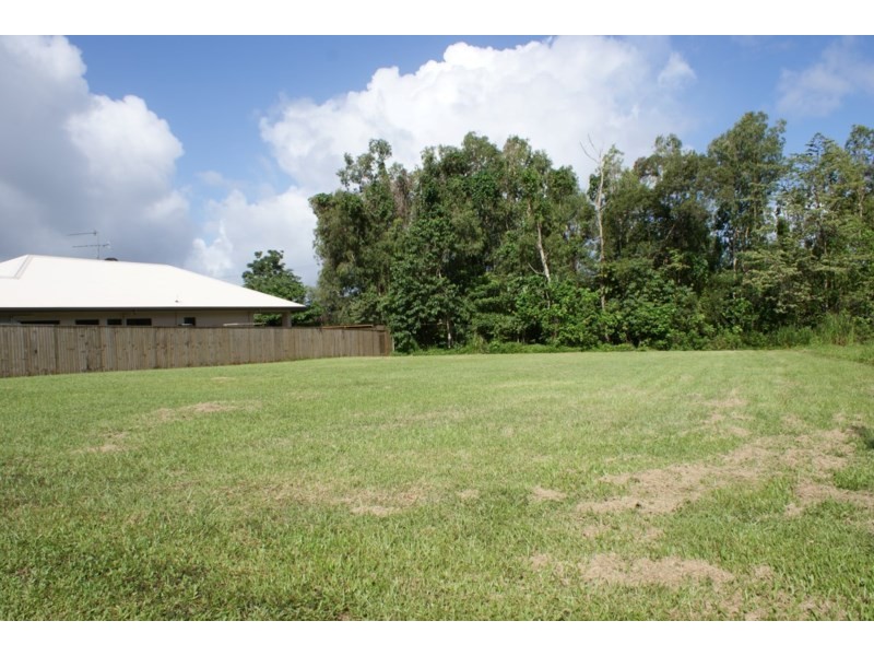 11 Oceanview Drive, Wongaling Beach QLD 4852