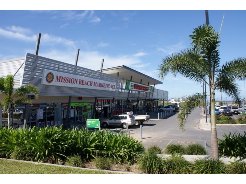 11 Oceanview Drive, Wongaling Beach QLD 4852