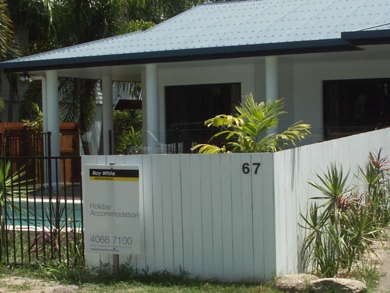 Mission Beach QLD 4852