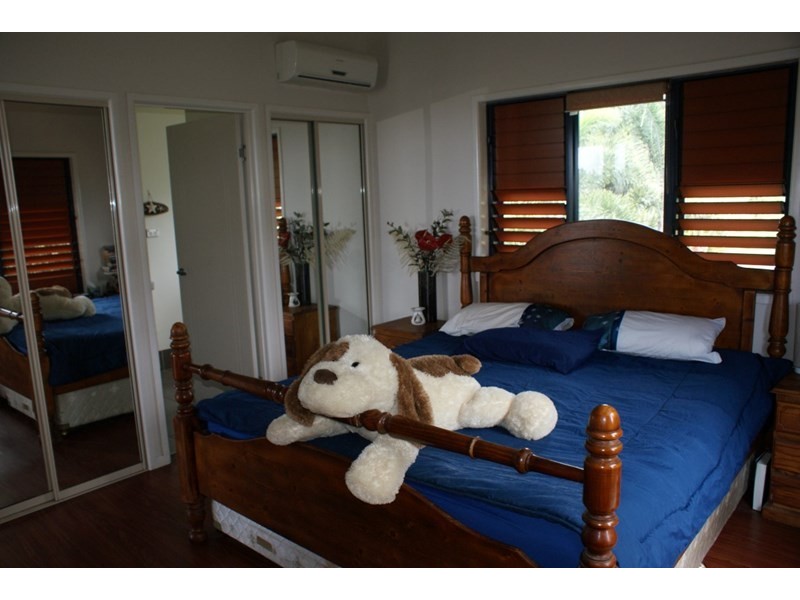 7 Bedarra Terrace, South Mission QLD 4852