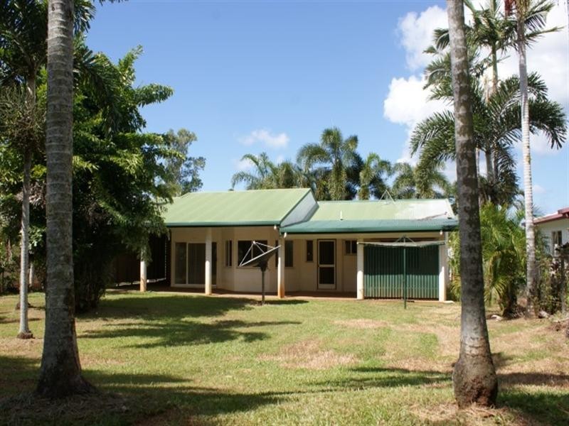 16 Kent Close, Mission Beach QLD 4852