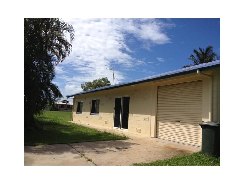8 Pacific View Drive, Wongaling Beach QLD 4852