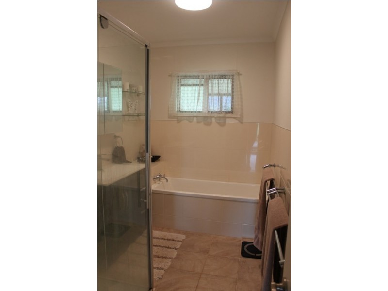 154 Old Tully Road, Birkalla QLD 4854