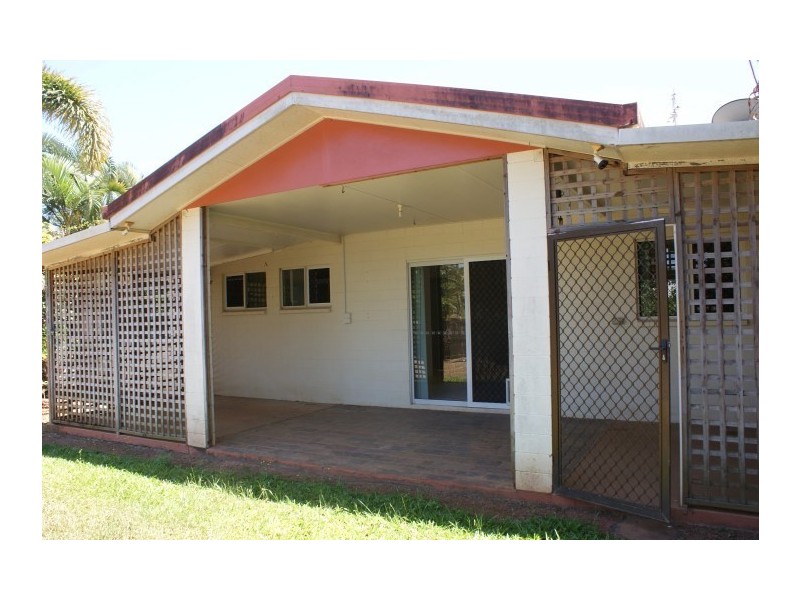 1 Kent Close, Mission Beach QLD 4852