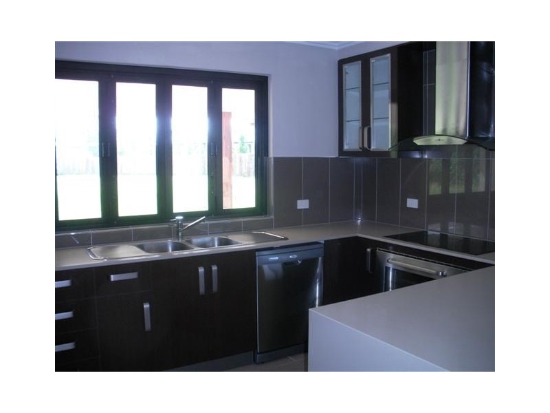 6 Oceanview Drive, Wongaling Beach QLD 4852