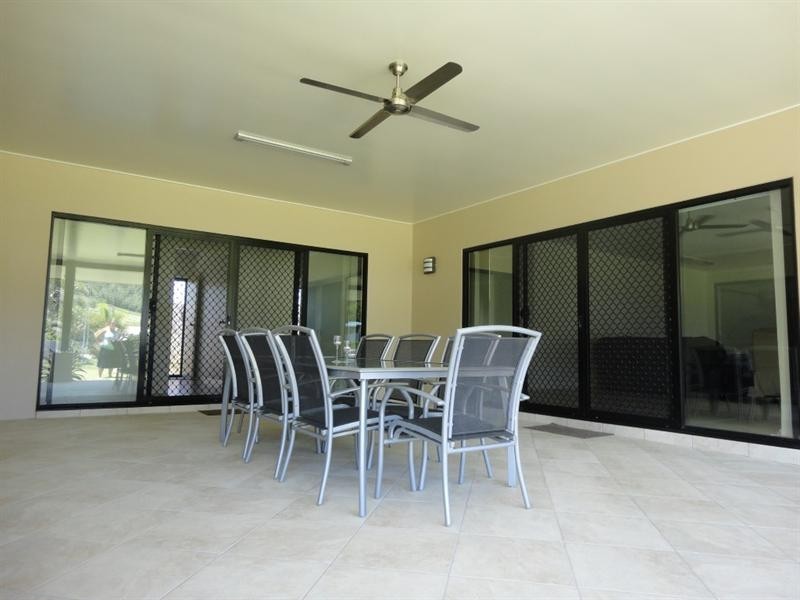 21 Mariner Drive, South Mission QLD 4852